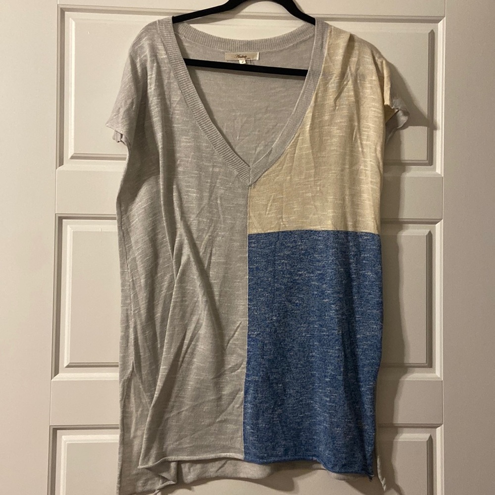 Short sleeve blouse